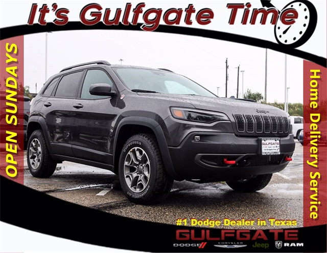 Used Jeep Cherokee in Sangria Metallic Clearcoat For Sale