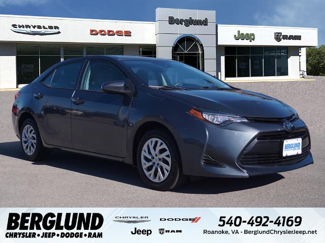 Used Toyota Corolla Sedan In Galactic Aqua Mica For Sale Check Photos Prices And Dealers Near Me Carbuzz