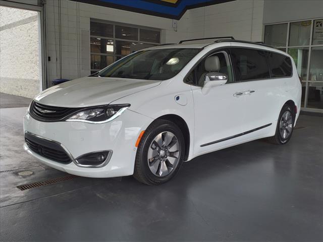 2018 Chrysler Pacifica Plug-in Hybrid Limited